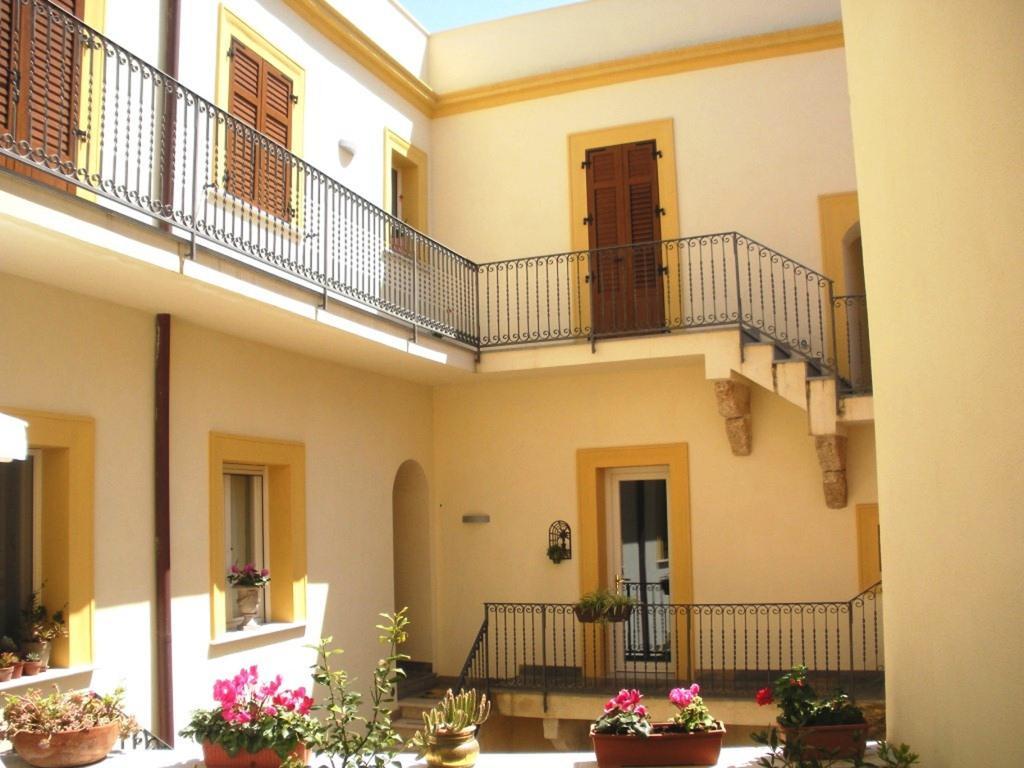 B&B Case A San Matteo Марсала Екстер'єр фото